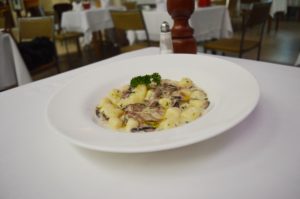 Gnocchi com Cogumelos e Molho Alfredo, um dos pratos do Bellini para a Campinas Restaurant Week. Fotos: divulgação.